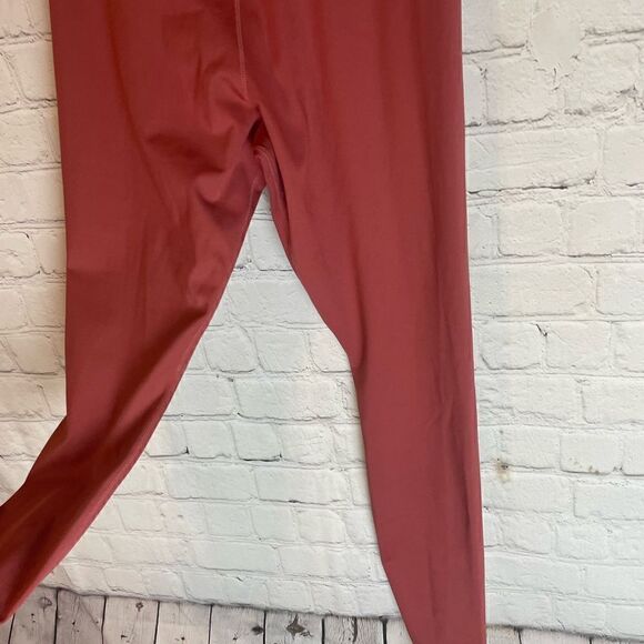 Nike Dri-Fit Leggings Size XS - Picture 8 of 8